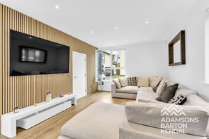 Photo 24- click for photo gallery